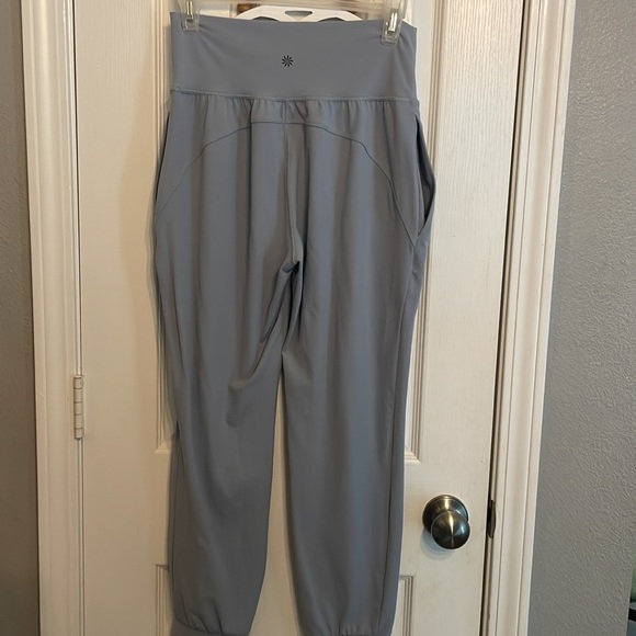 Athletica salutation jogger size small light grey blue super soft - Picture 7 of 11